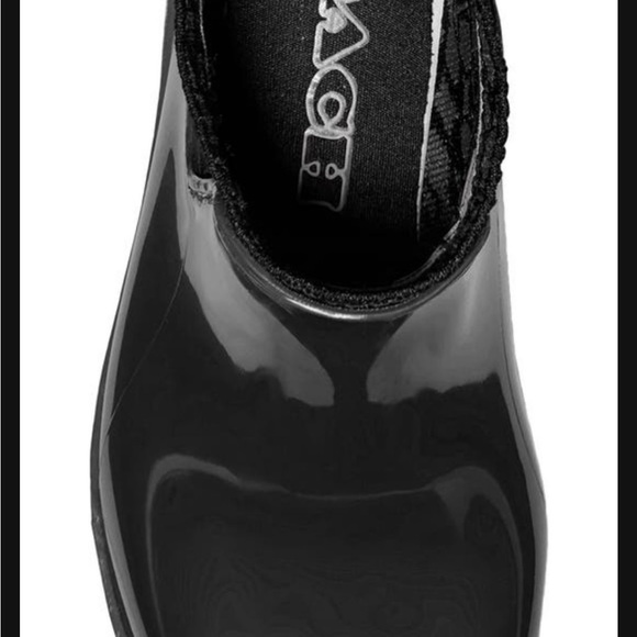 Chelsey coach short rain boots - Picture 3 of 3